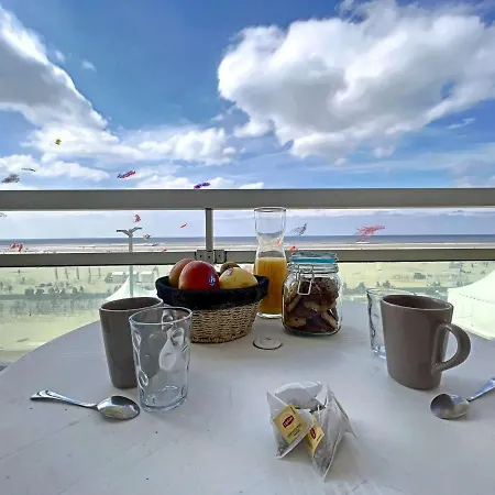 Magnifique T4 Avec Balcon Et Garage A Berck-plage - Fr-1-646-48 *